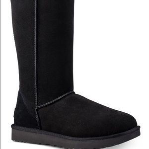 Black Uggs